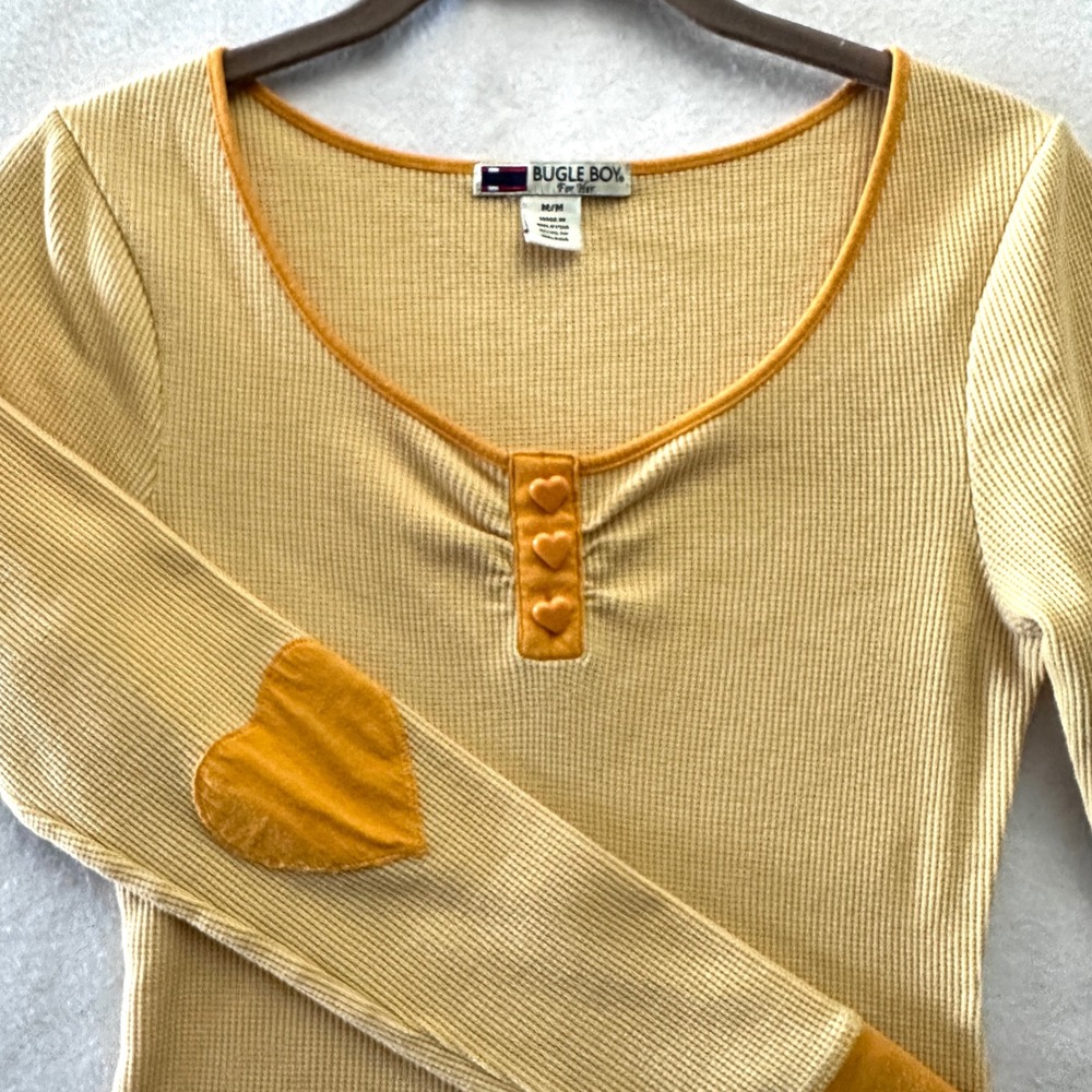 Vintage Y2K Waffle Knit Heart Elbow Patch Henley Top Yellow M Bella Swan‎ Bugle